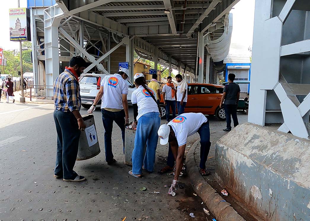 Water-Distributing-Act-of kindness