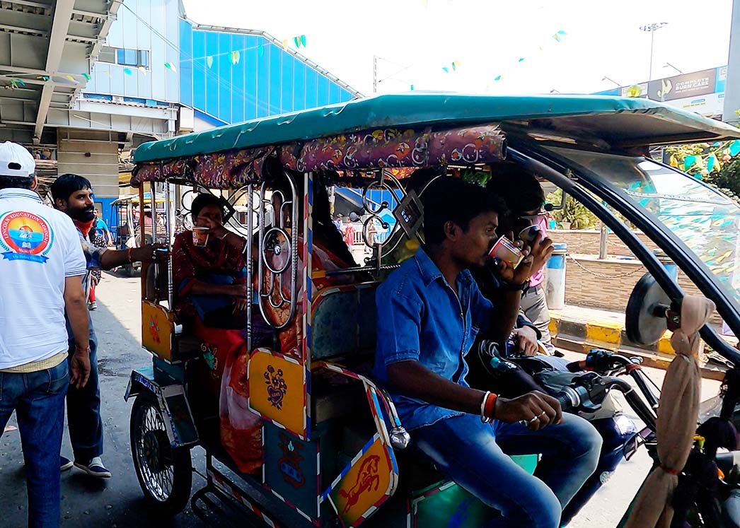 Water-Distributing-Act-of kindness