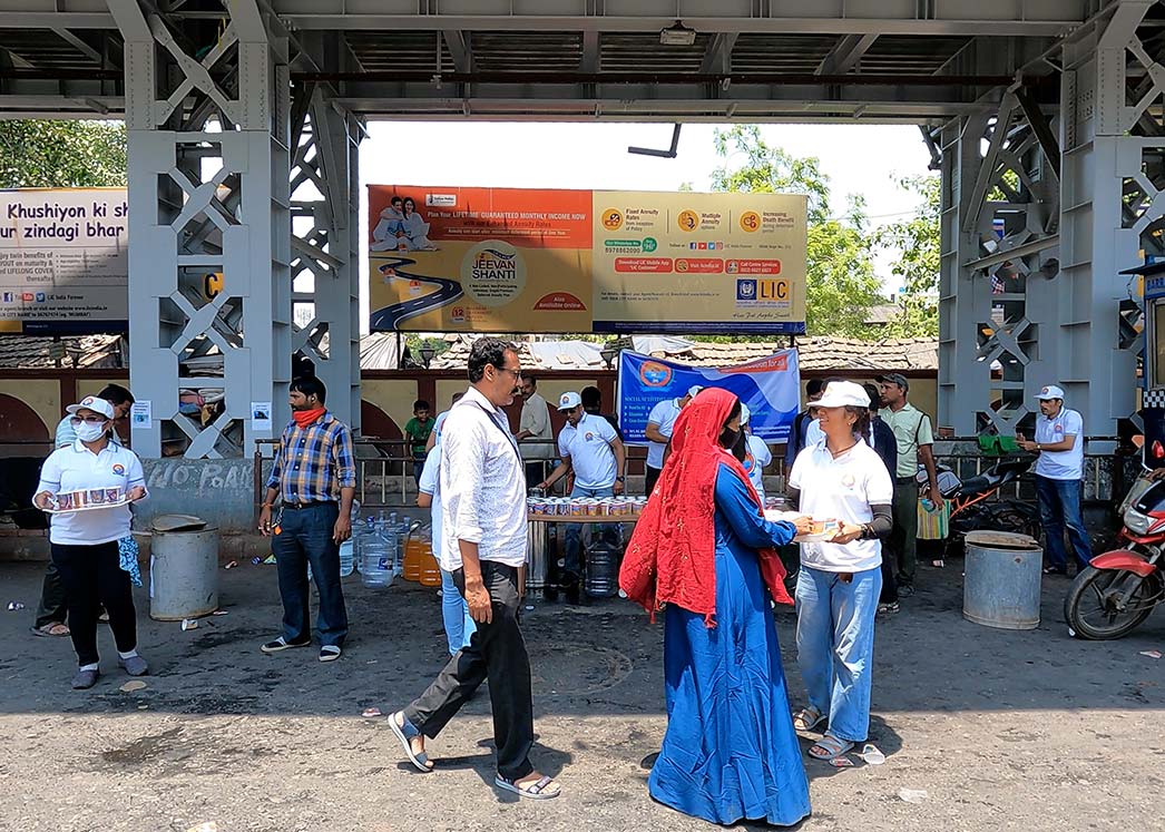 Water-Distributing-Act-of kindness