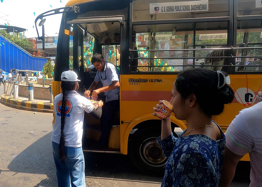 Water-Distributing-Act-of kindness