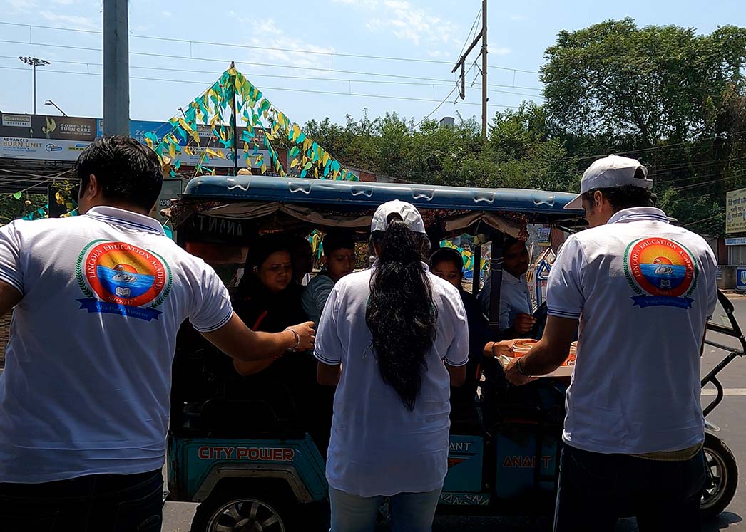 Water-Distributing-Act-of kindness